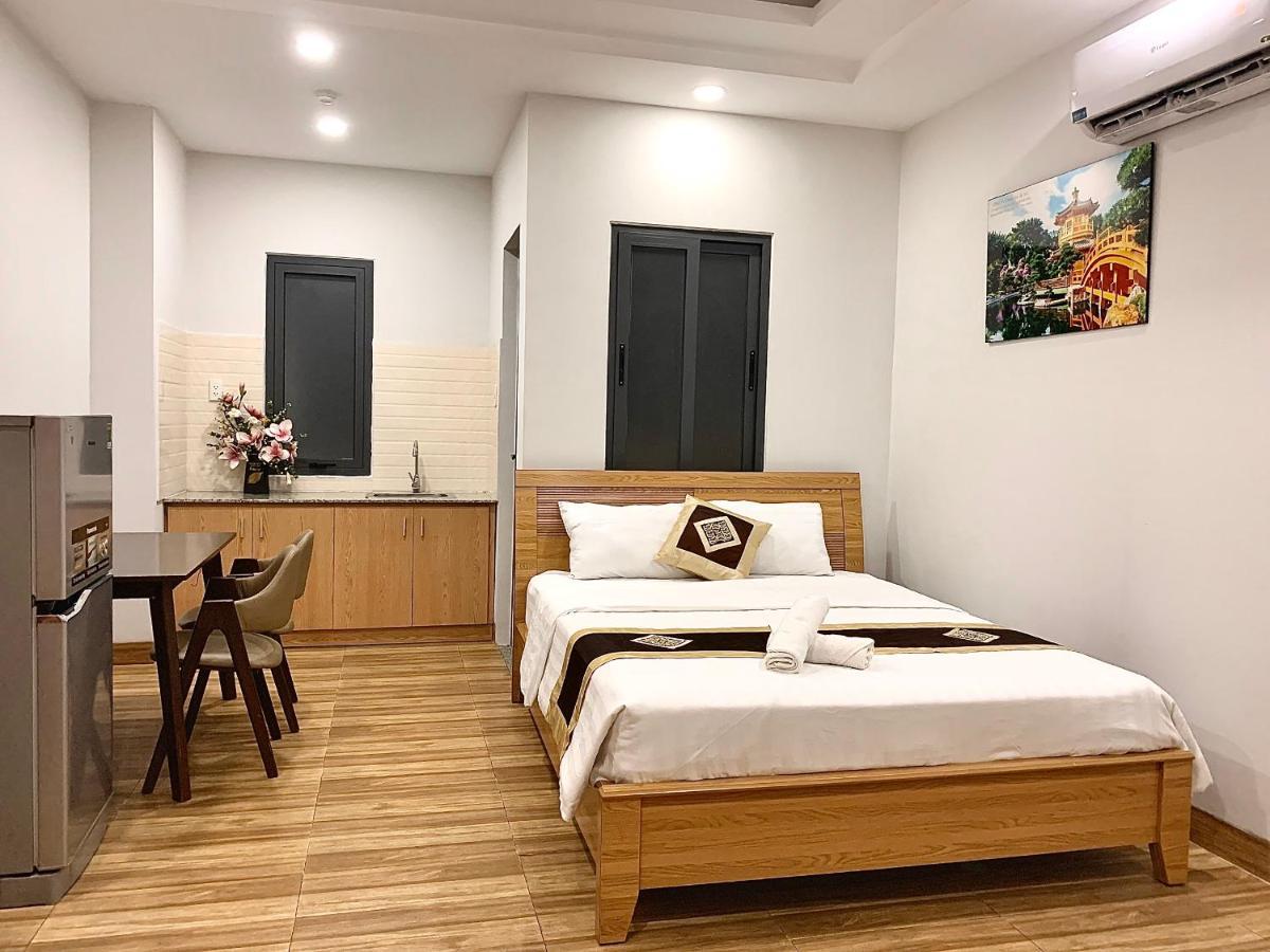 Отель The Lumiere Near Tan Son Nhat Airport Хошимин